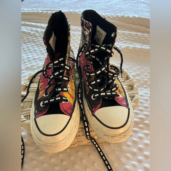 CONVERSE x BATMAN x CHUCK TAYLOR ALL STAR SNEAKERS Unisex Women’s 7 Men’s 5 - Picture 2 of 8
